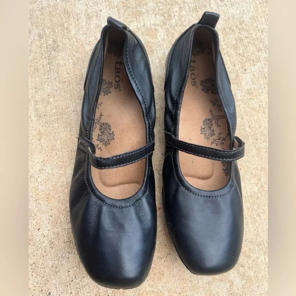 Taos. 7.5 Babble Mary Jane in Black - Picture 13 of 15